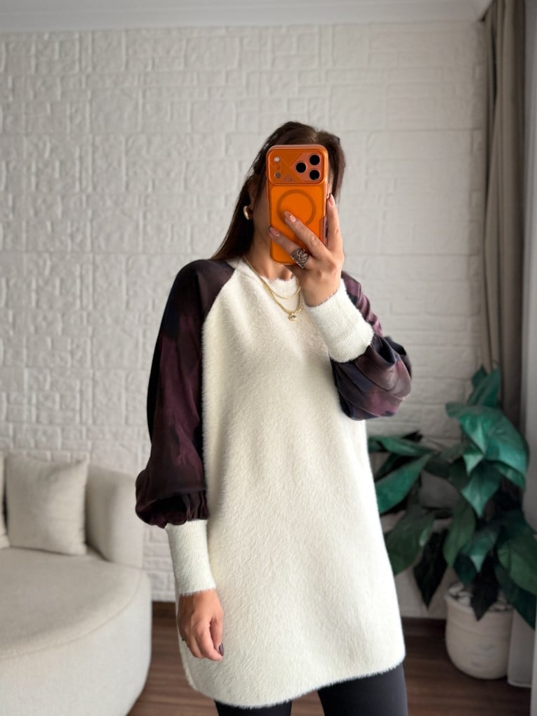 Ekru Reglan Kol Kumaş Detalı Yumoş Tunik