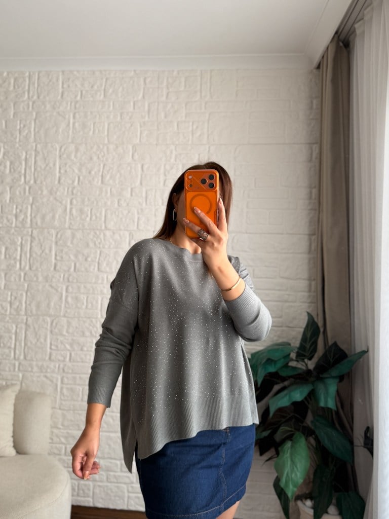 Füme Taşlı Yan Yırtçalı Oversize Triko Kazak