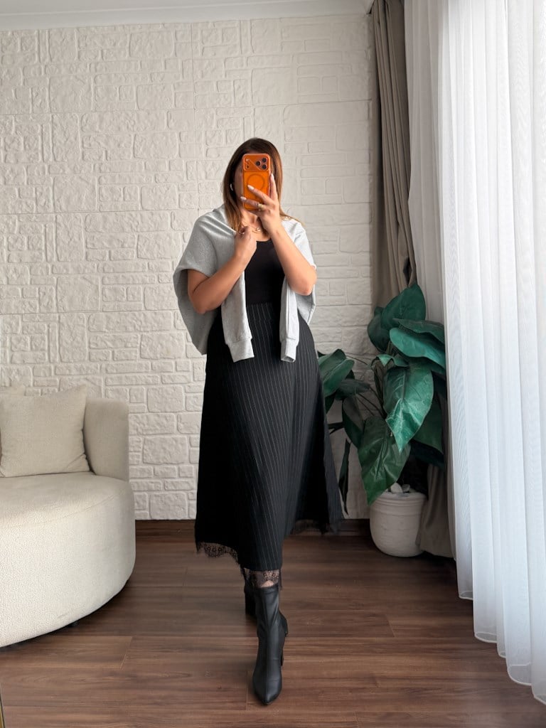 Gri Sweatli Atlet Etek Üçlü Takım