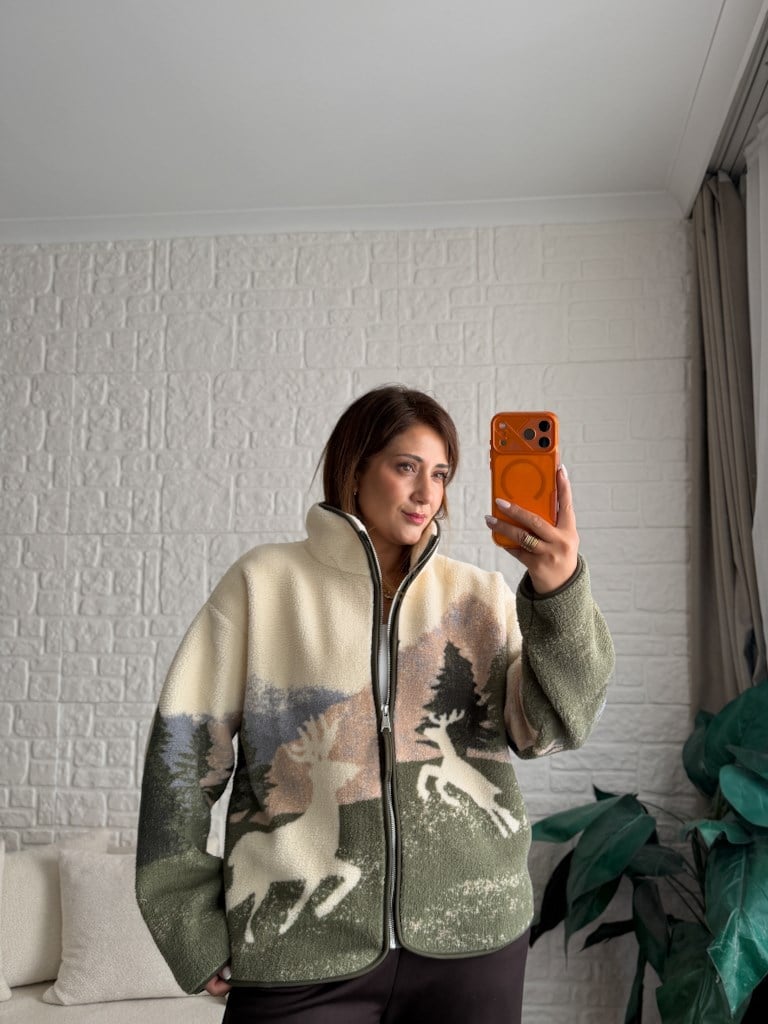 Haki Desen Ekru Geyik Model Fermuarlı Polar Ceket