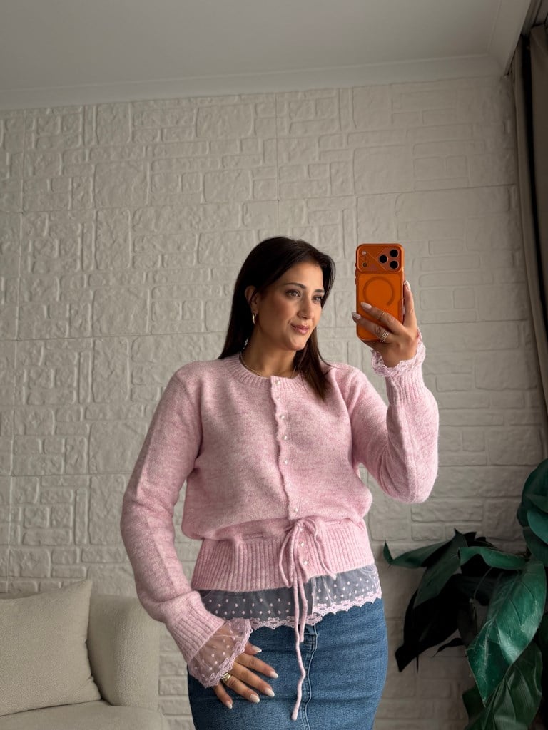 İnci Düğmeli Dantelli Hırka Pembe