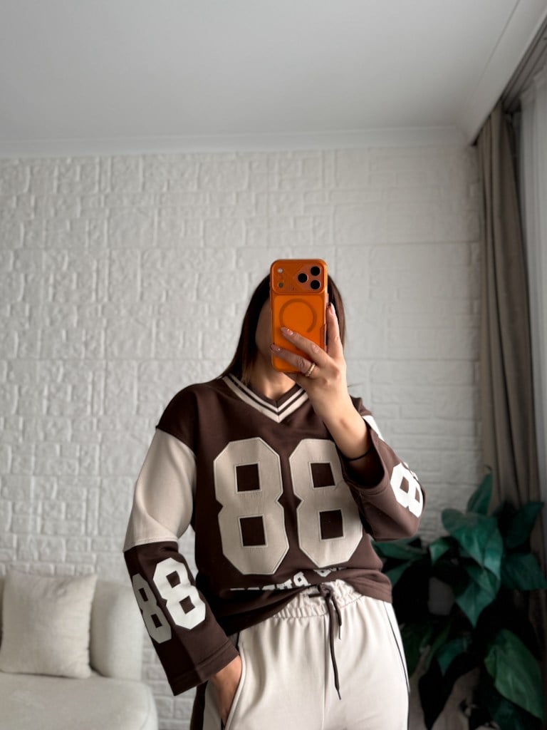 Kahve Bej V Yaka 88 Nakışlı İki iplik Pamuk Sweat