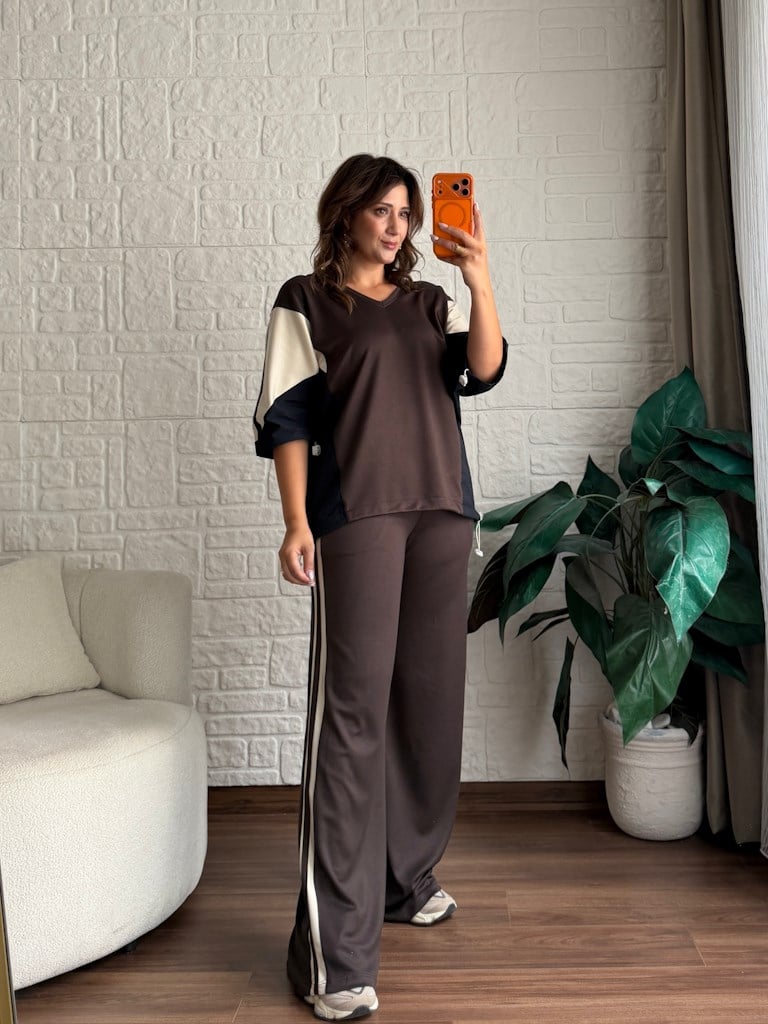 Kahverengi V Yaka Paraşüt Garnili Modal Takım