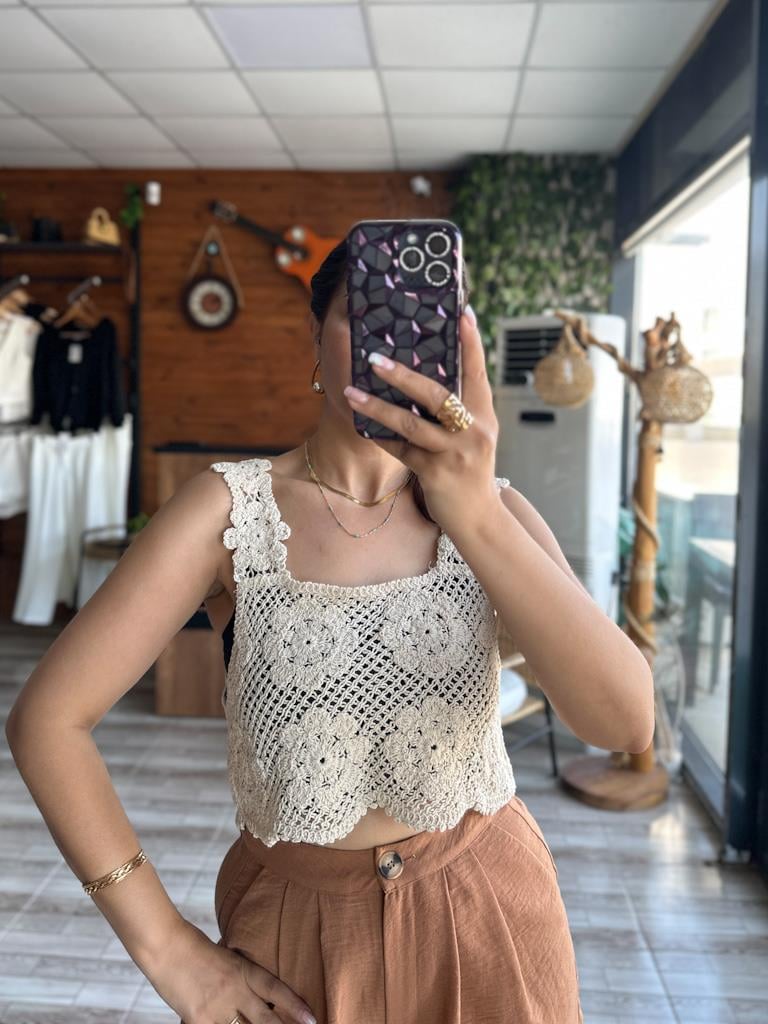 Kalın Askılı Örme Detay Yelek Süveter