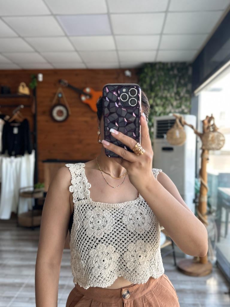 Kalın Askılı Örme Detay Yelek Süveter