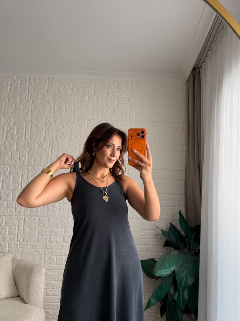 Lastik Askılı Slim Kalıp Pike Elbise Füme