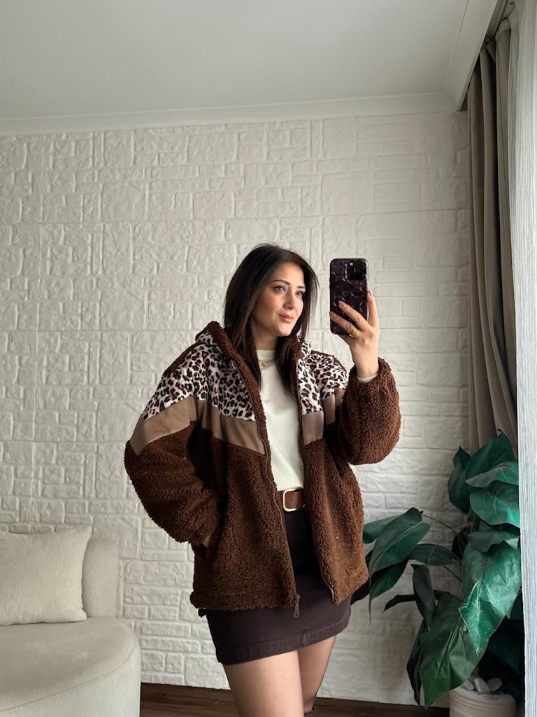 Leopar Kapitone Garnili Kapüşonlu Astarlı Pelüş Mont Kahverengi