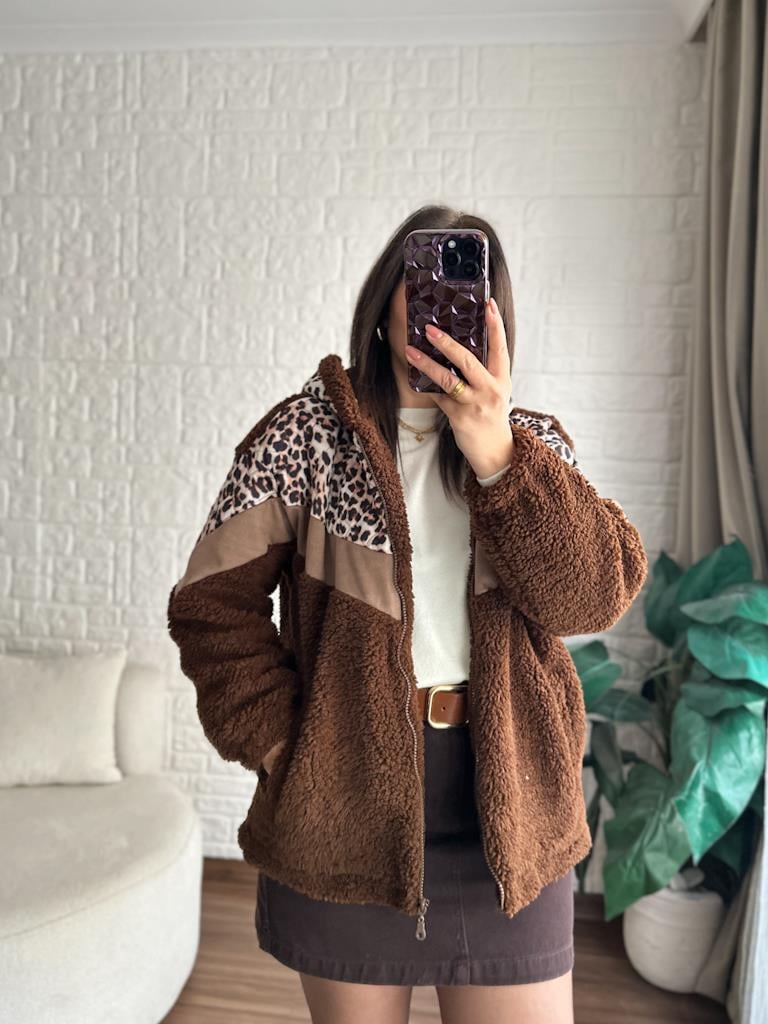 Leopar Kapitone Garnili Kapüşonlu Astarlı Pelüş Mont Kahverengi