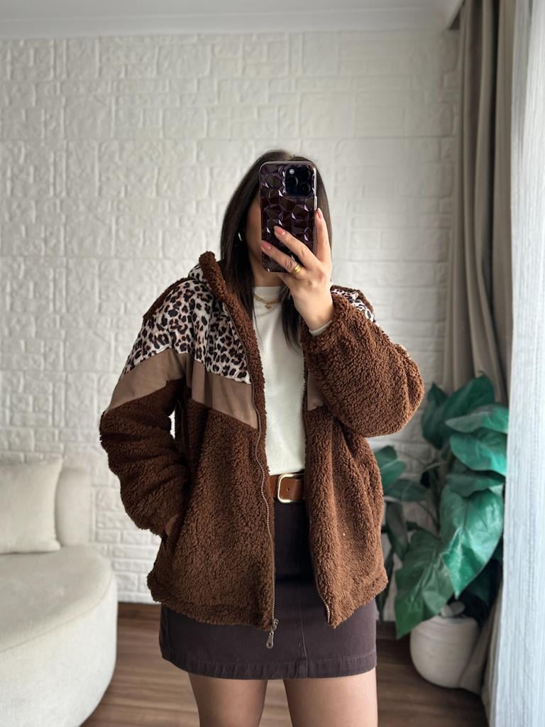Leopar Kapitone Garnili Kapüşonlu Astarlı Pelüş Mont Kahverengi