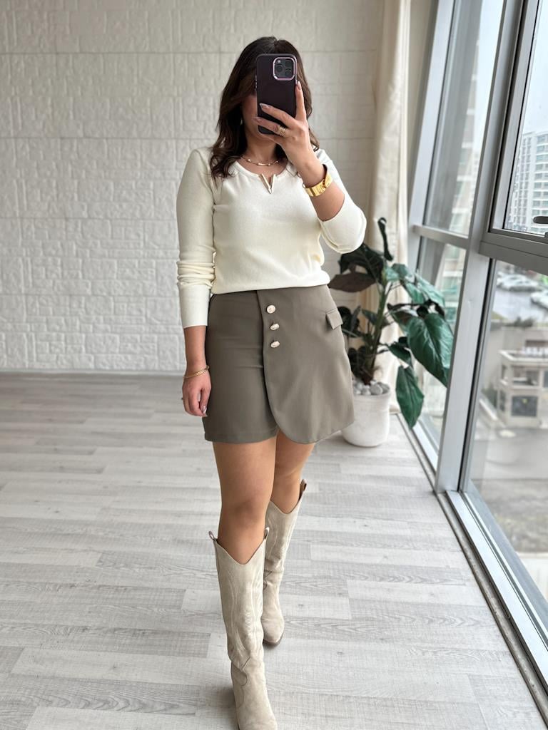 Marka Model Gold Düğmeli Şort Etek Haki Yeşil