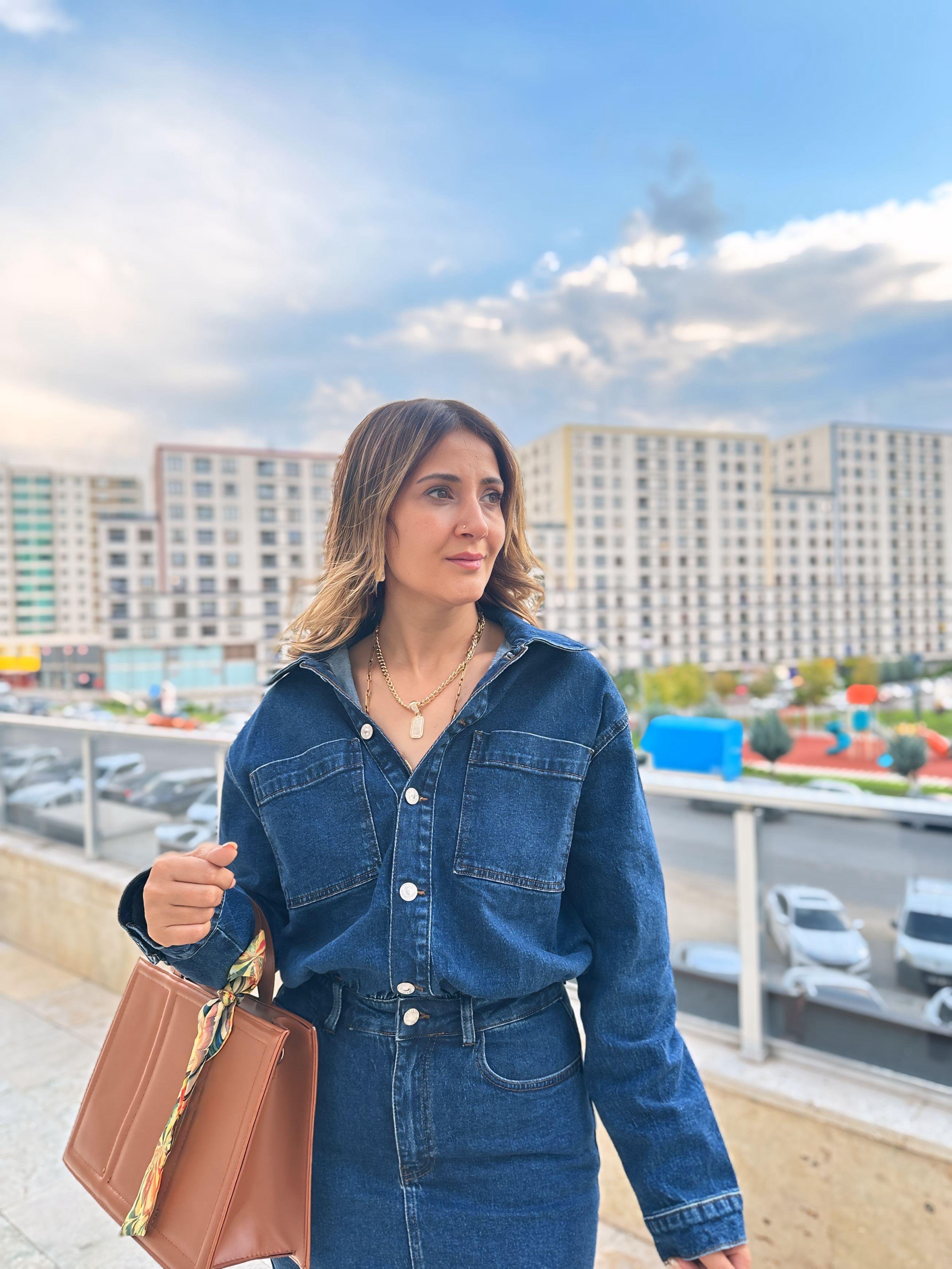 Marka Model Önü Düğmeli Jean Elbise