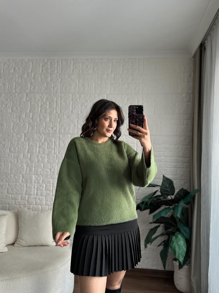 Marka Model Premium Oversize Yumoş Kazak Yeşil