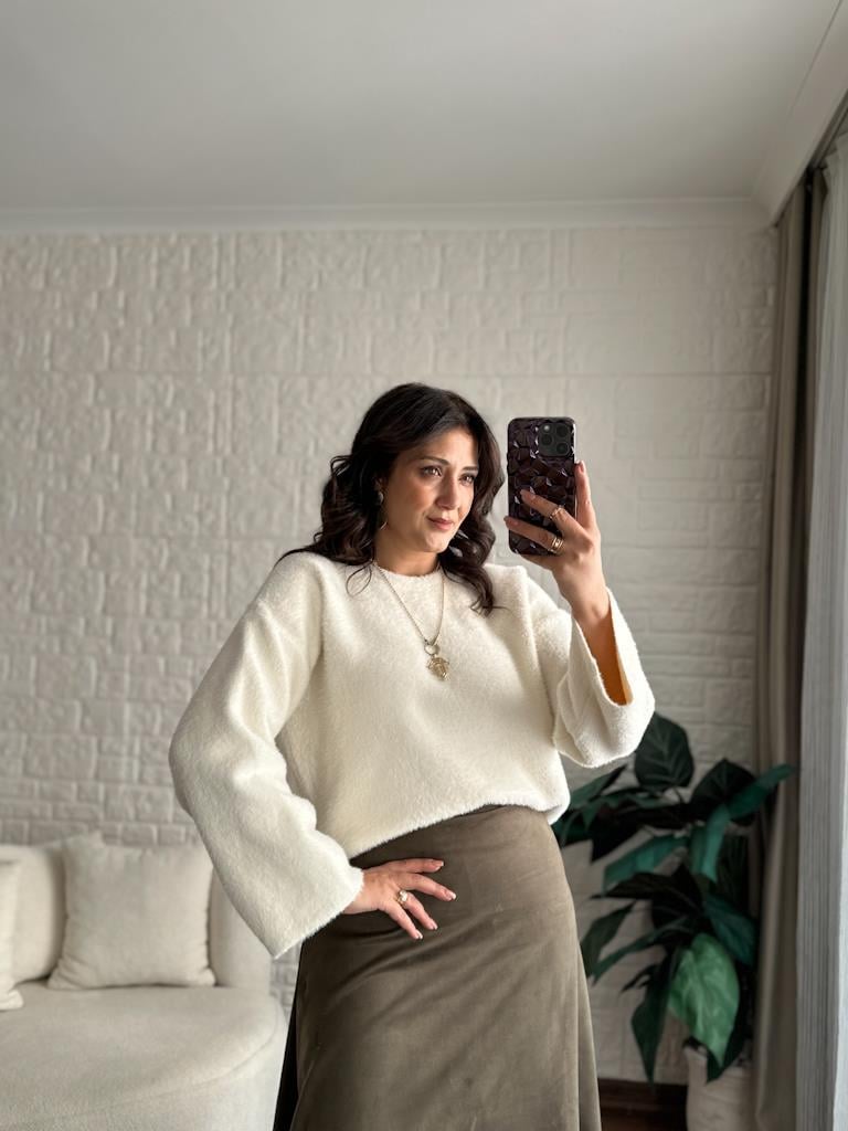 Marka Model Premium Oversize Yumoş Kazak Ekru