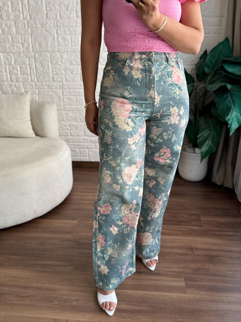 Mavi Çiçek Desenli Jean Pantolon