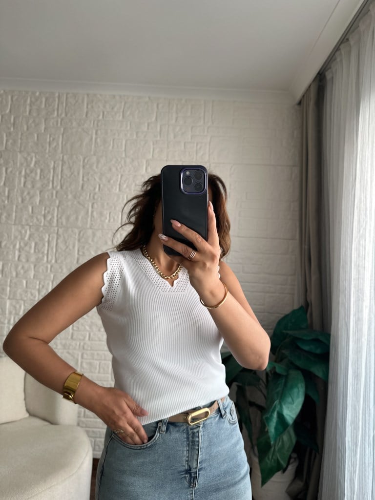 Merdiven Yaka Ajur Desenli Full Likralı Triko Bluz Beyaz