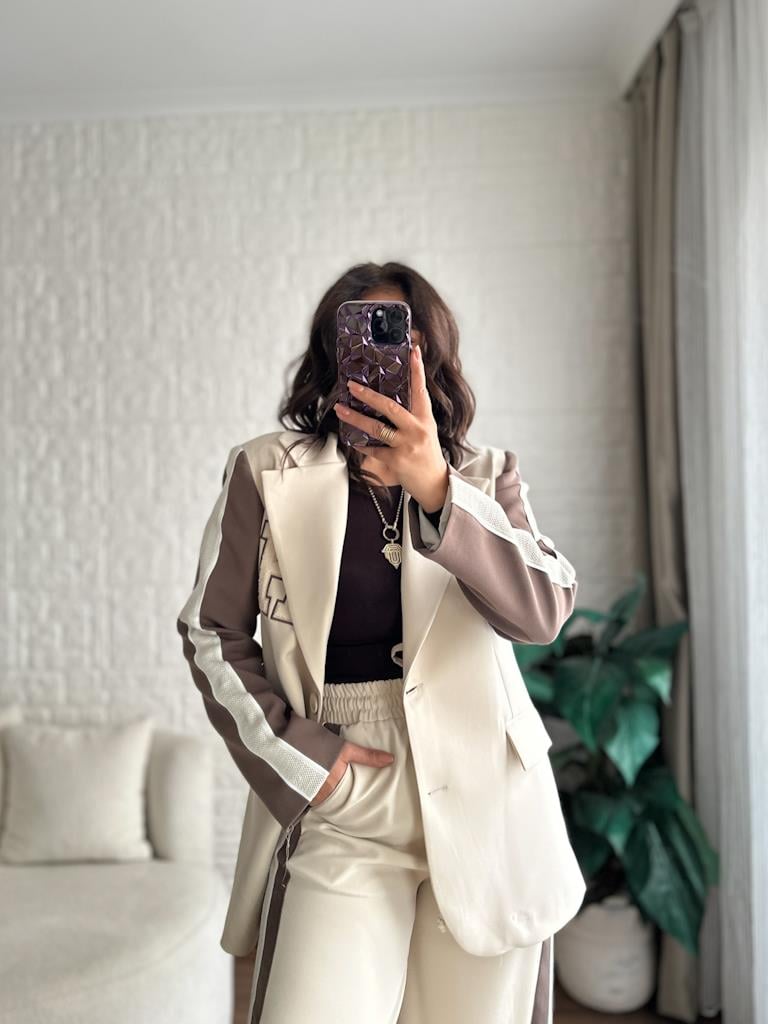 Önü Nakışlı Atlas Spor Blazer Ceket Bej