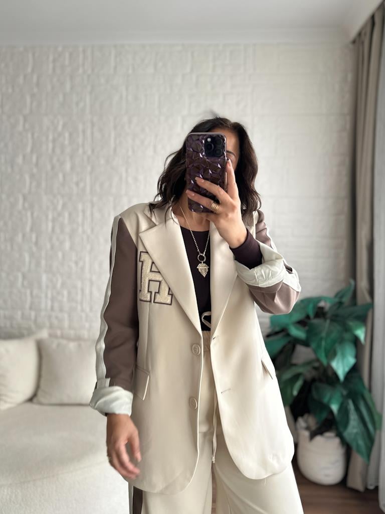 Önü Nakışlı Atlas Spor Blazer Ceket Bej