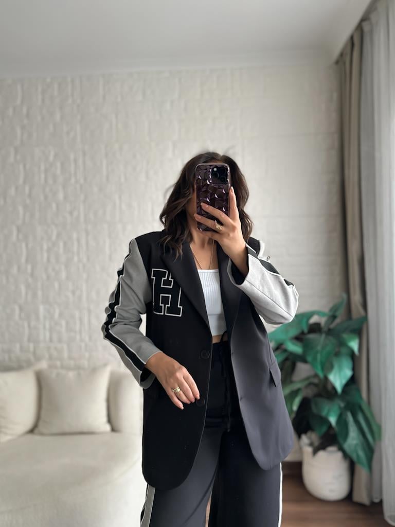 Önü Nakışlı Atlas Spor Blazer Ceket Siyah
