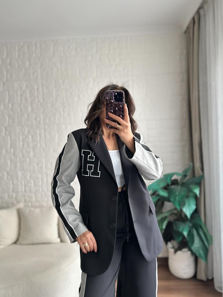 Önü Nakışlı Atlas Spor Blazer Ceket Siyah