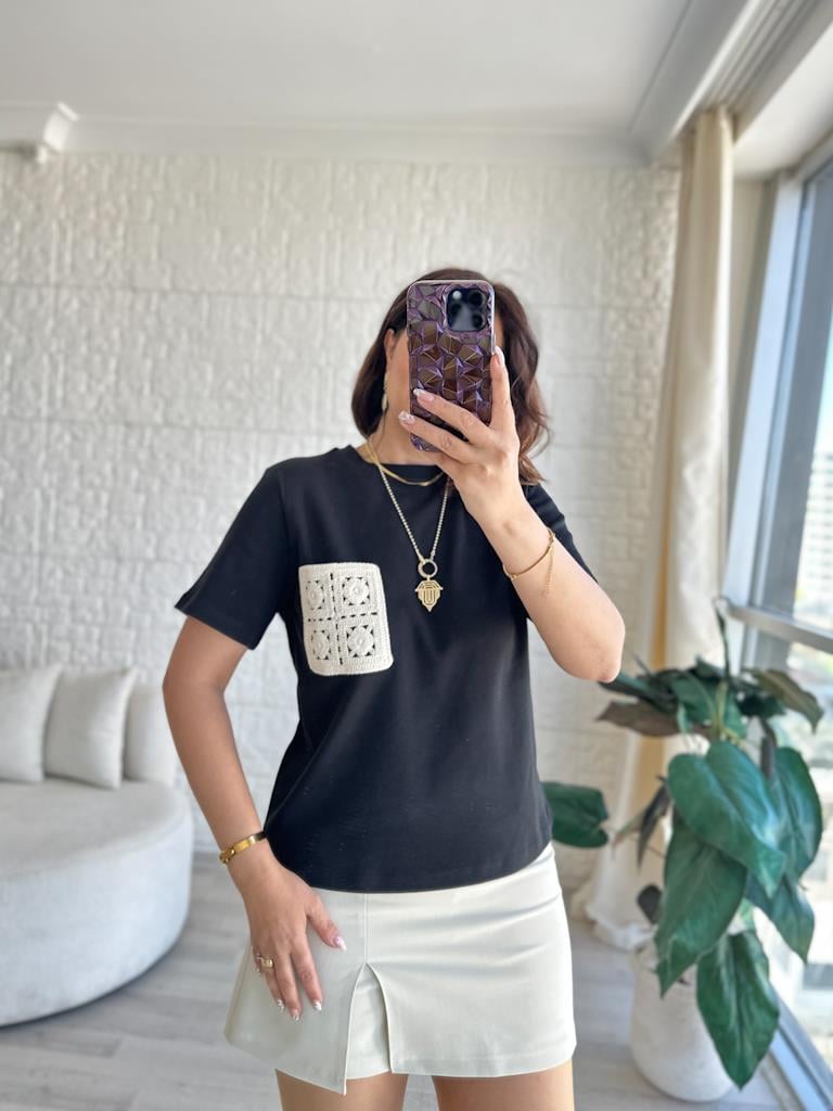 Orijinal Marka Dantel Cep Detaylı Basic Bluz Siyah