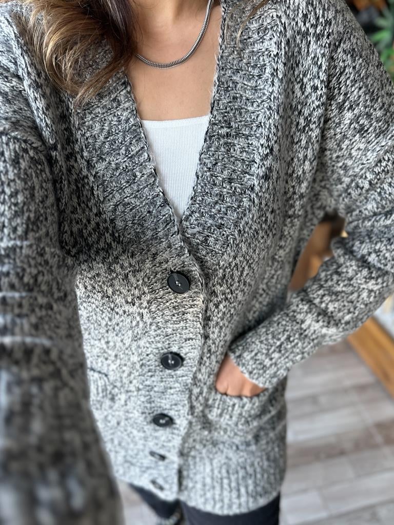 Orjinal Marka Düğmeli Kırçıllı Gri Salaş Hırka