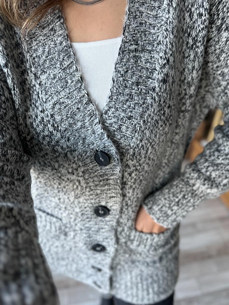 Orjinal Marka Düğmeli Kırçıllı Gri Salaş Hırka