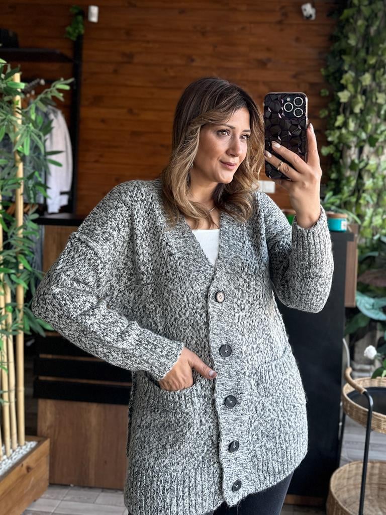 Orjinal Marka Düğmeli Kırçıllı Gri Salaş Hırka