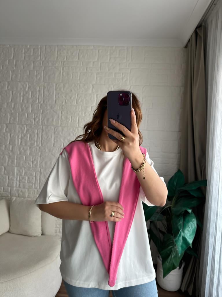 Pembe Atkılı Basic Tişört