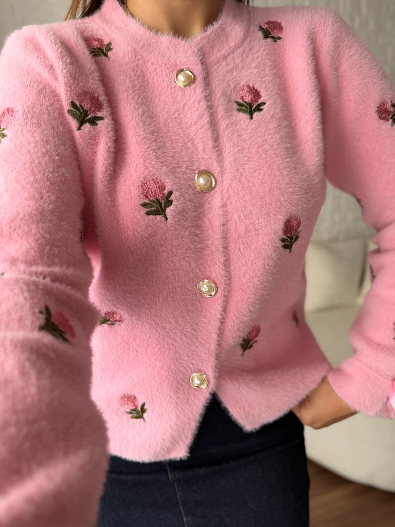 Pembe Çiçek Nakışlı İnci Düğmeli Yumoş Hırka