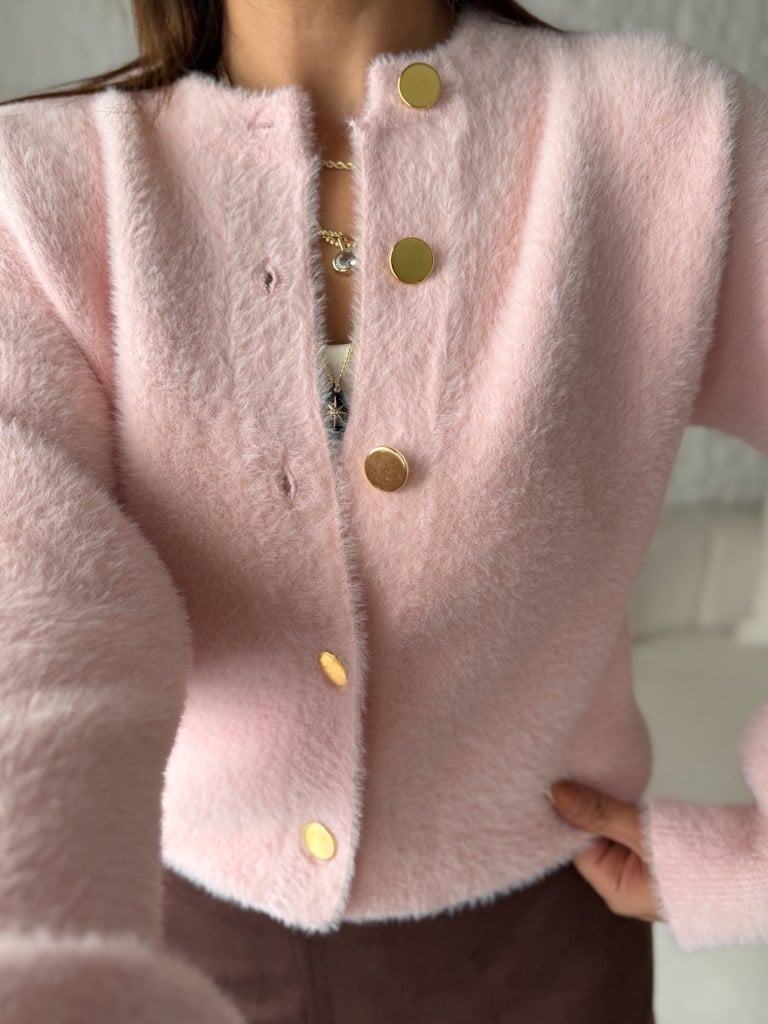 Pembe Gold Düğmeli Yumoş Triko Hırka
