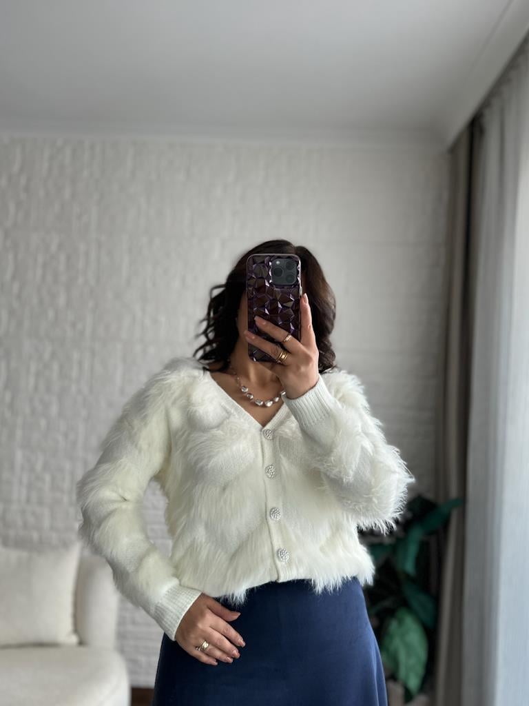 Premium V Yaka Sakal Model Triko Hırka Ekru