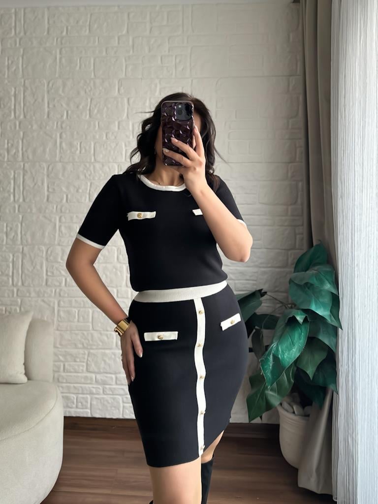 Premium Yarım Kol Siyah Üzeri Ekru  Renk Triko Takım