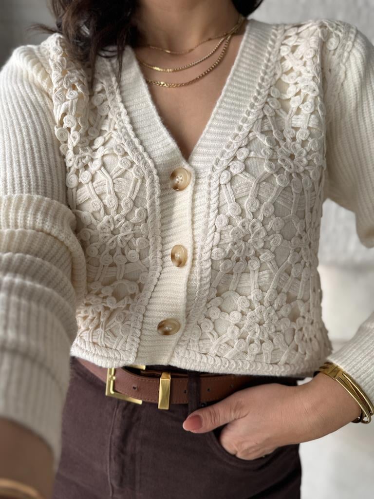 Robin Önü Dantel Örme Hırka