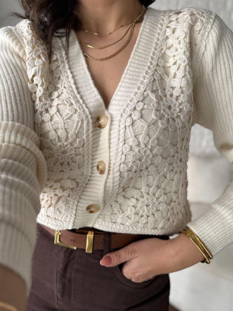 Robin Önü Dantel Örme Hırka