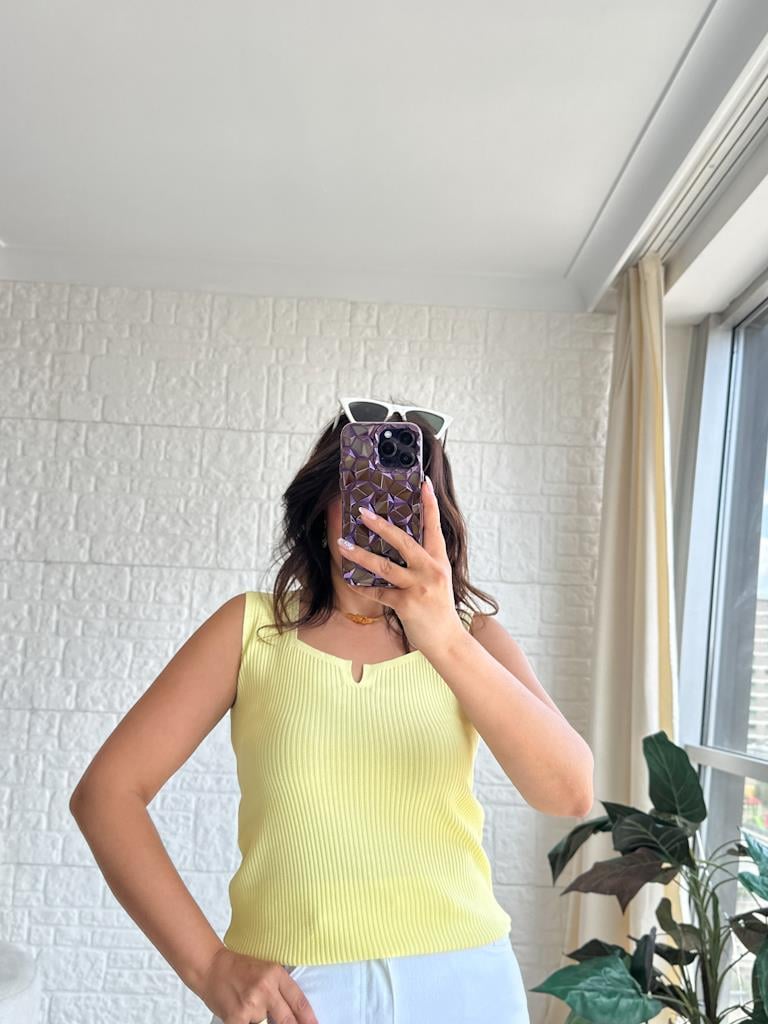 Sarı V Yaka Detaylı Fitilli Full Likralı Bluz
