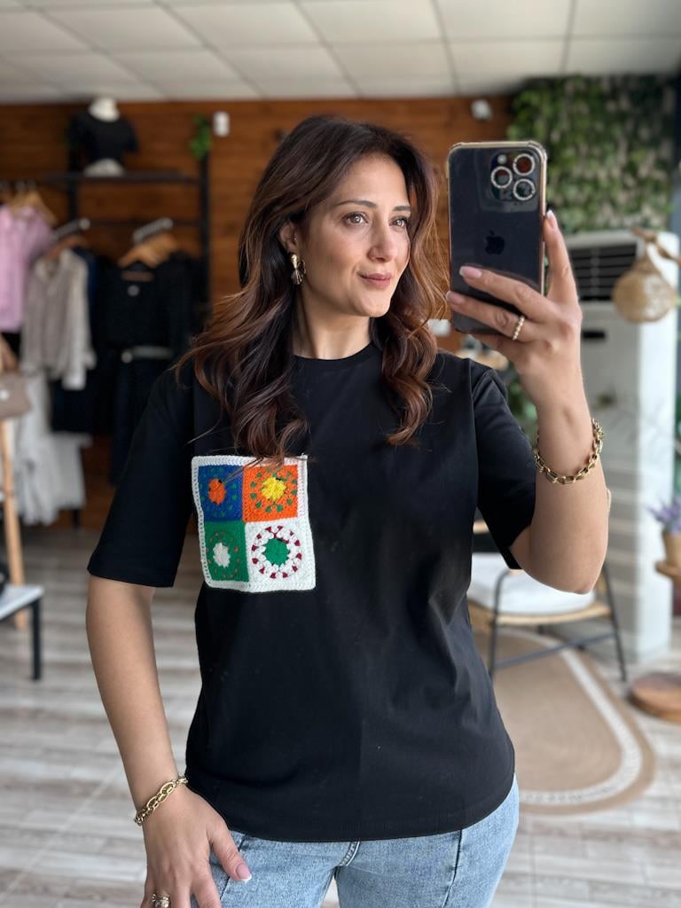 Sıfır Yaka Cep  Örme Detay Basic Tişört Siyah