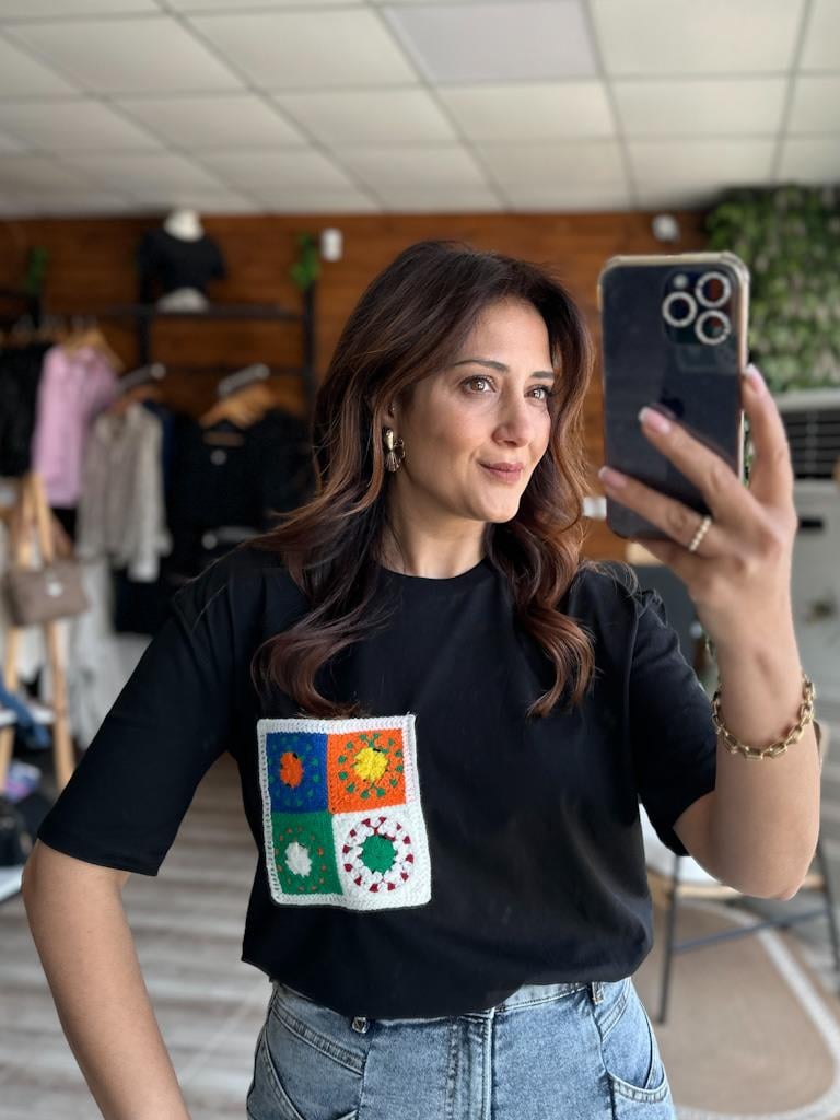 Sıfır Yaka Cep  Örme Detay Basic Tişört Siyah