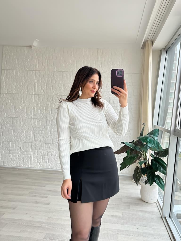 Sim Şerit Detay Triko Bluz Beyaz