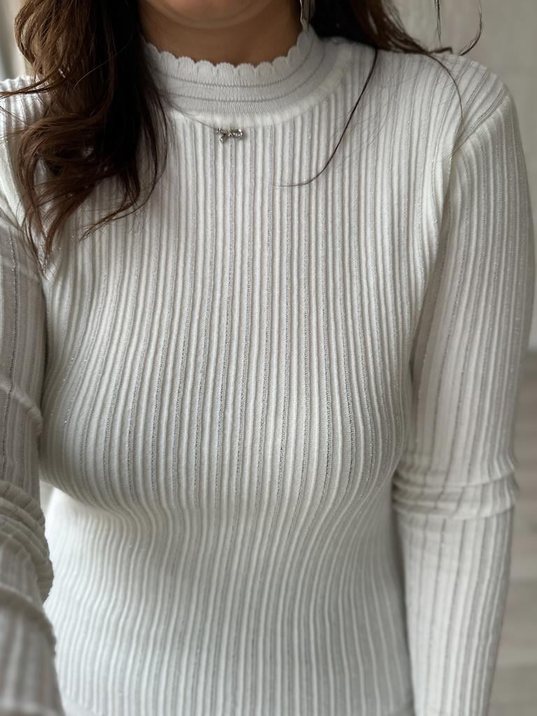 Sim Şerit Detay Triko Bluz Beyaz