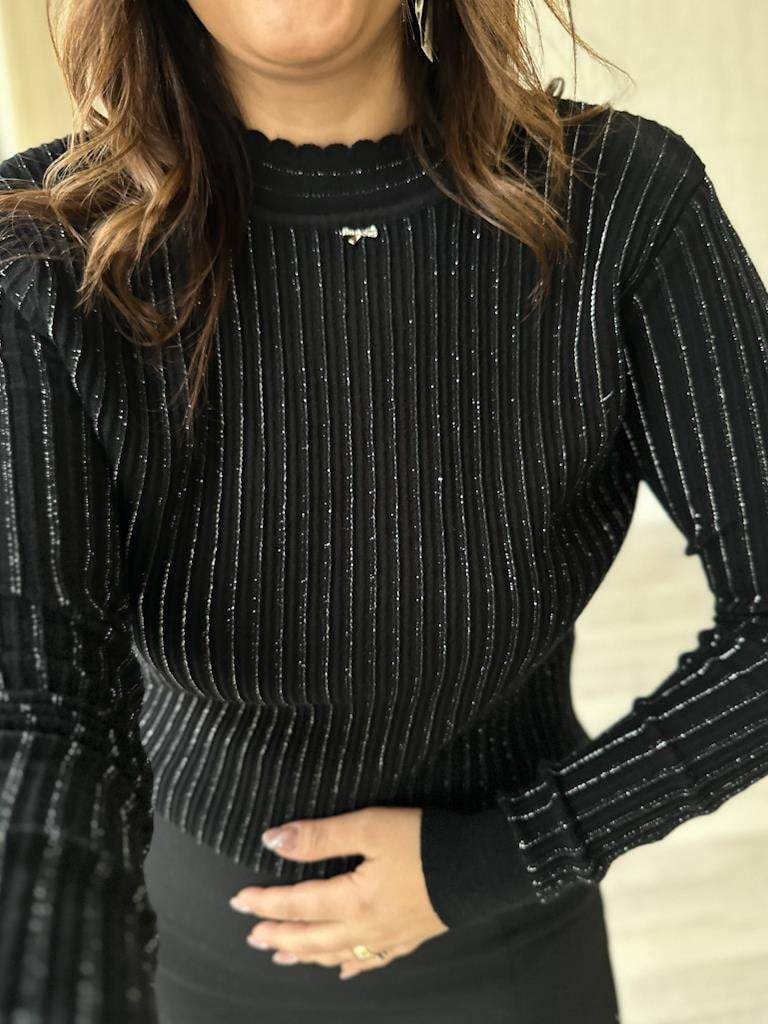 Sim Şerit Detay Triko Bluz Siyah