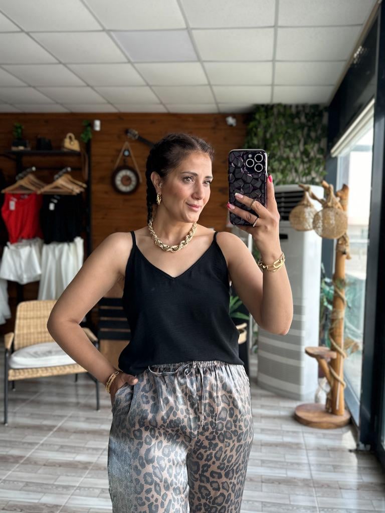 Siyah İthal Aerobin Kumaş Kalın Askılı Bluz