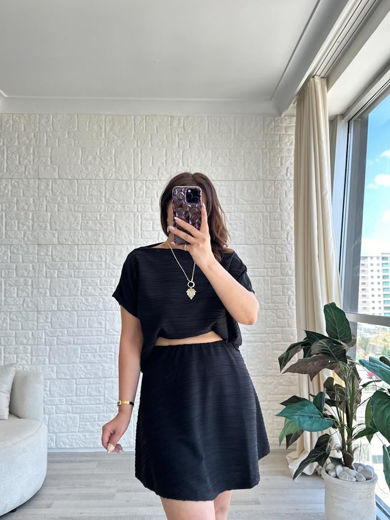 Siyah Mini Etekli Örme Takım