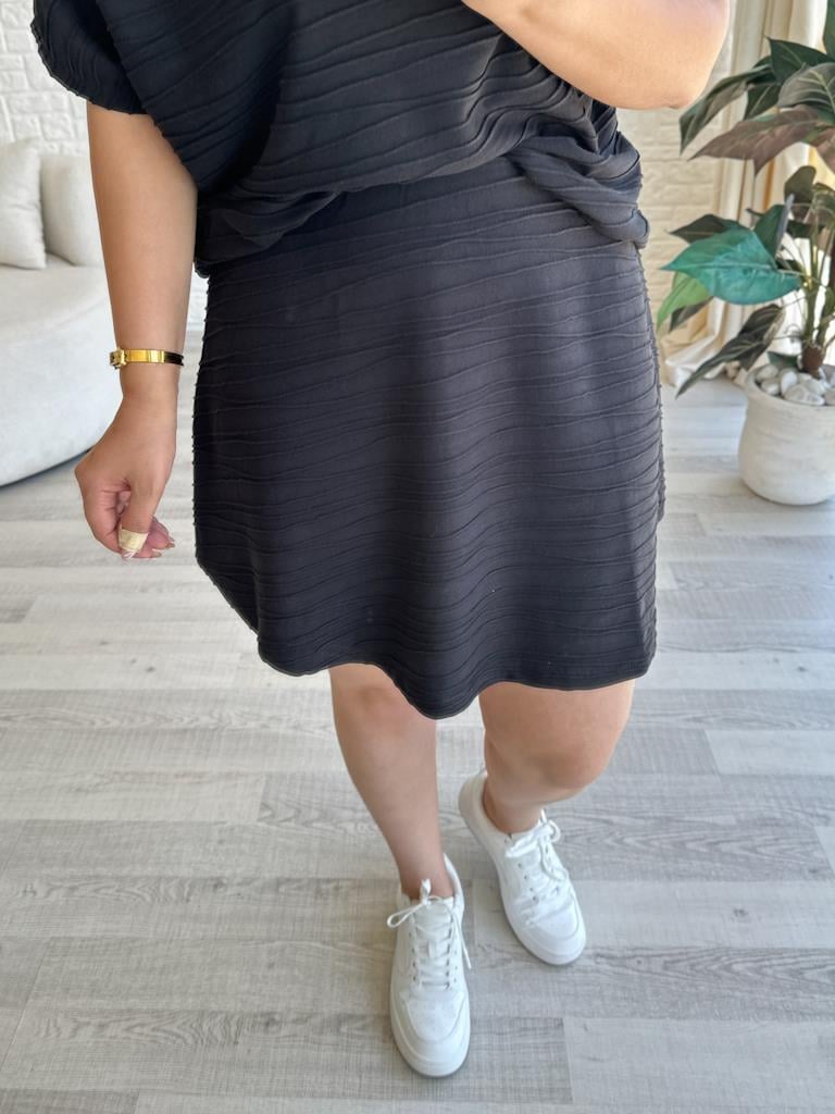 Siyah Mini Etekli Örme Takım