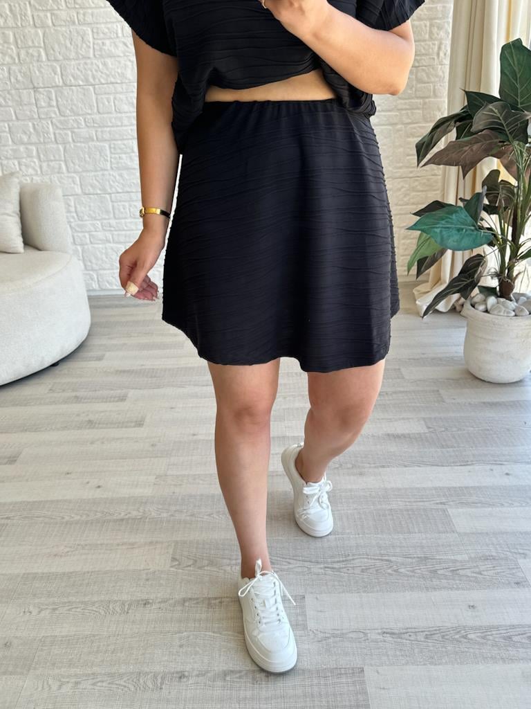 Siyah Mini Etekli Örme Takım