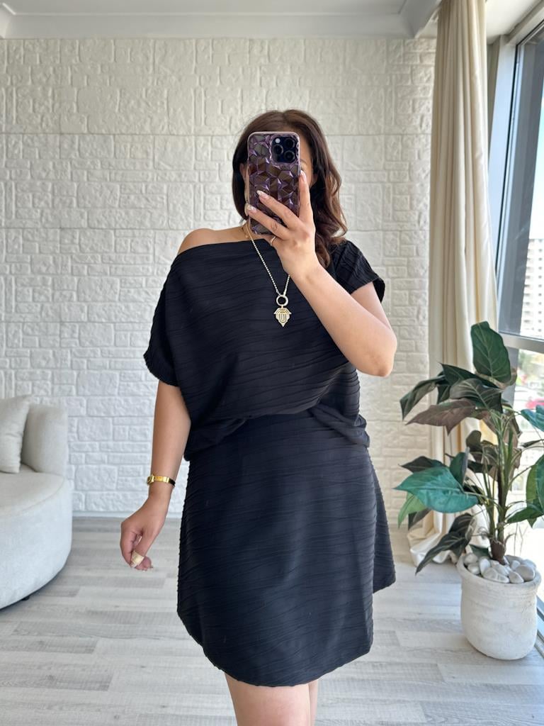 Siyah Mini Etekli Örme Takım