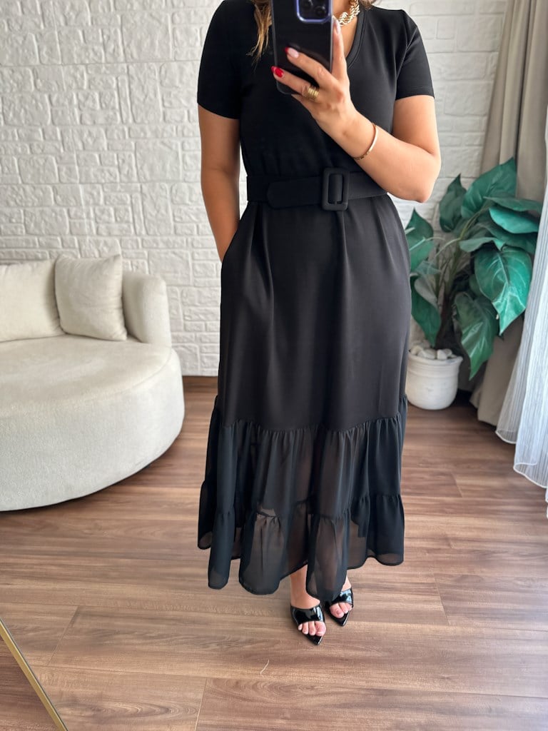 Siyah Modal Kemer Detaylı Şifon Garnili Elbise