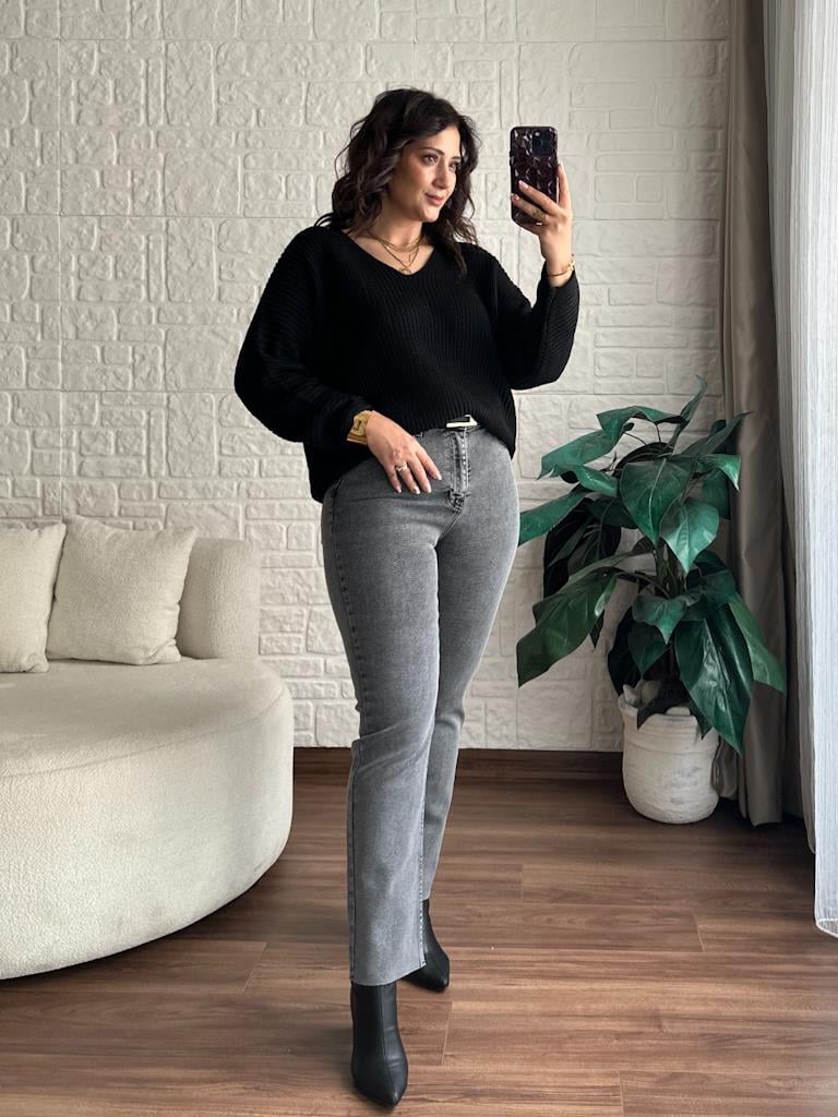 V Yaka Selanik Örme Triko Kazak Siyah