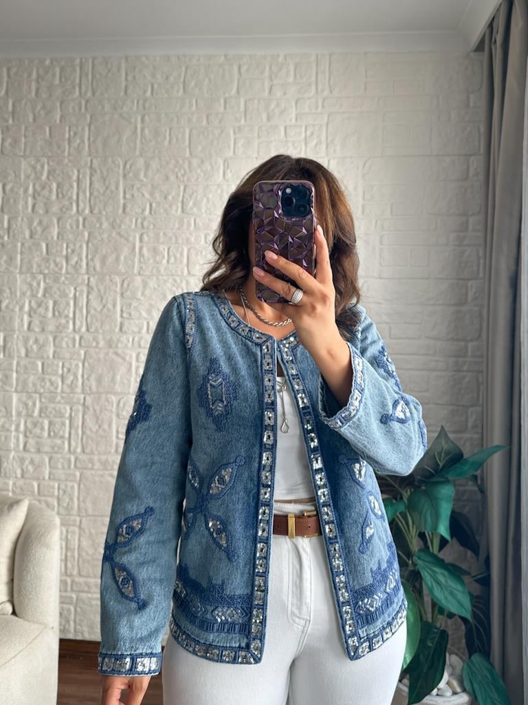 Vintage Model Payet Nakış İşlemeli Jean Ceket
