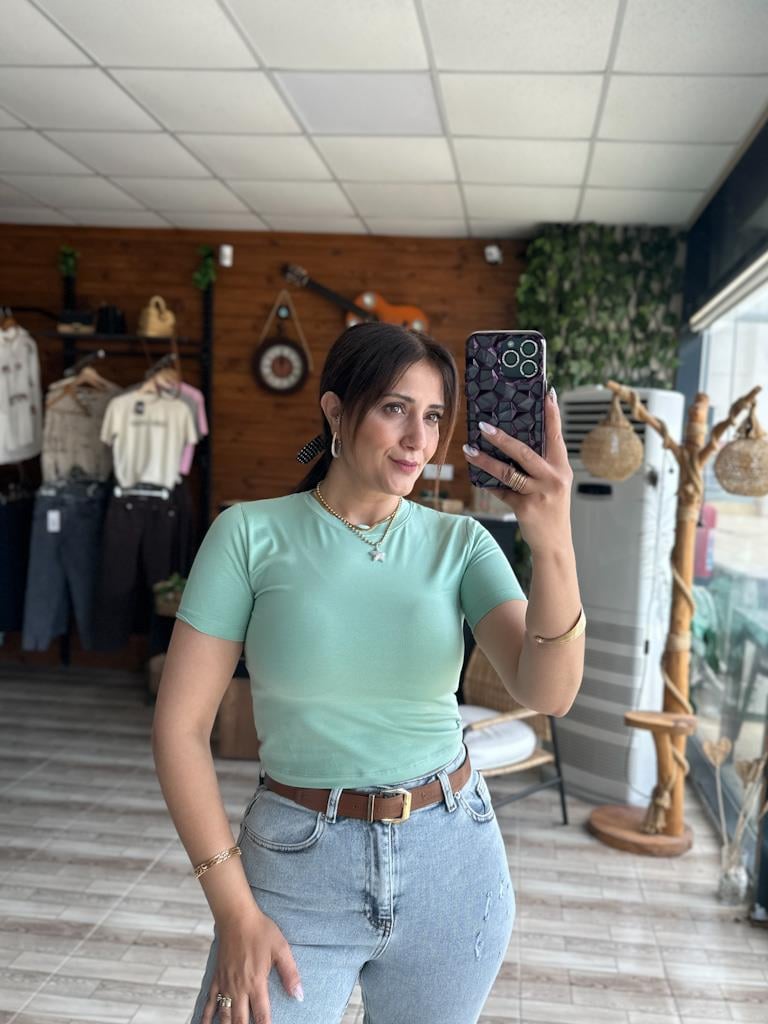 Yeşil Bisiklet Yaka Basic Crop Tişört