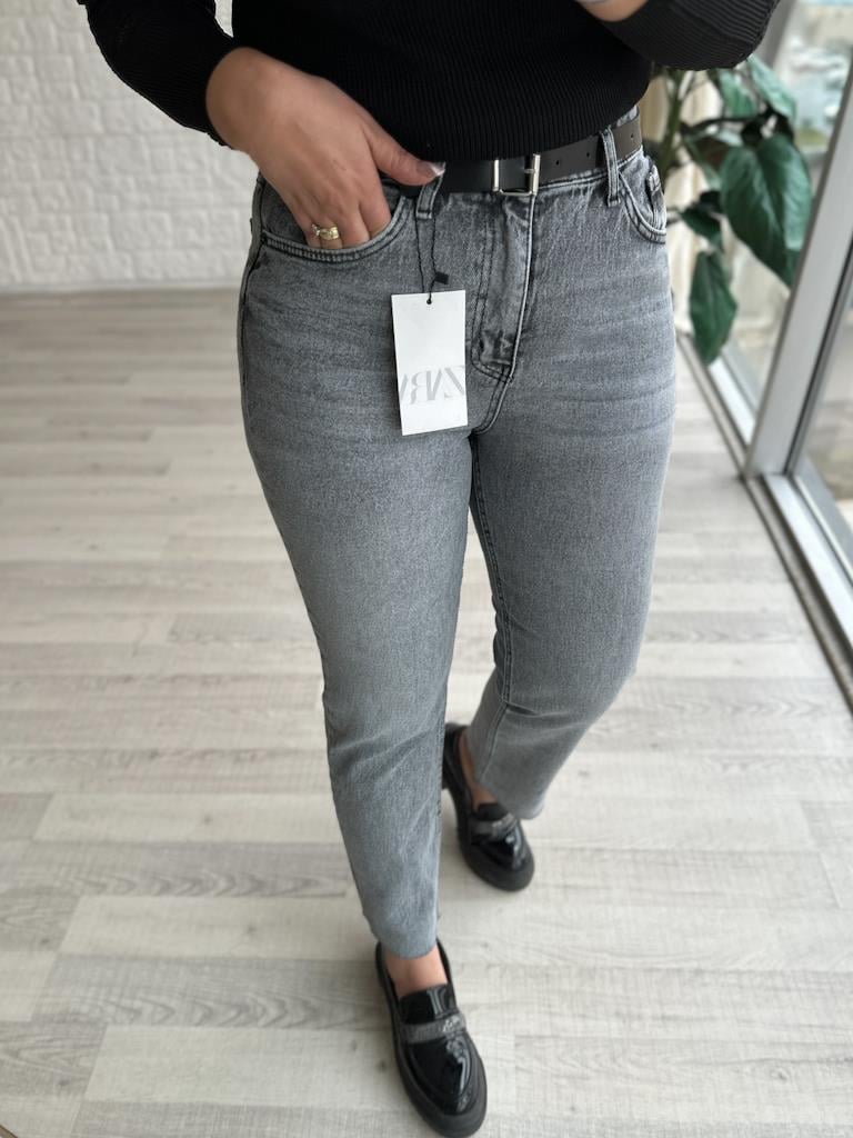 ZR Gri Kesik Paça Mom Jean